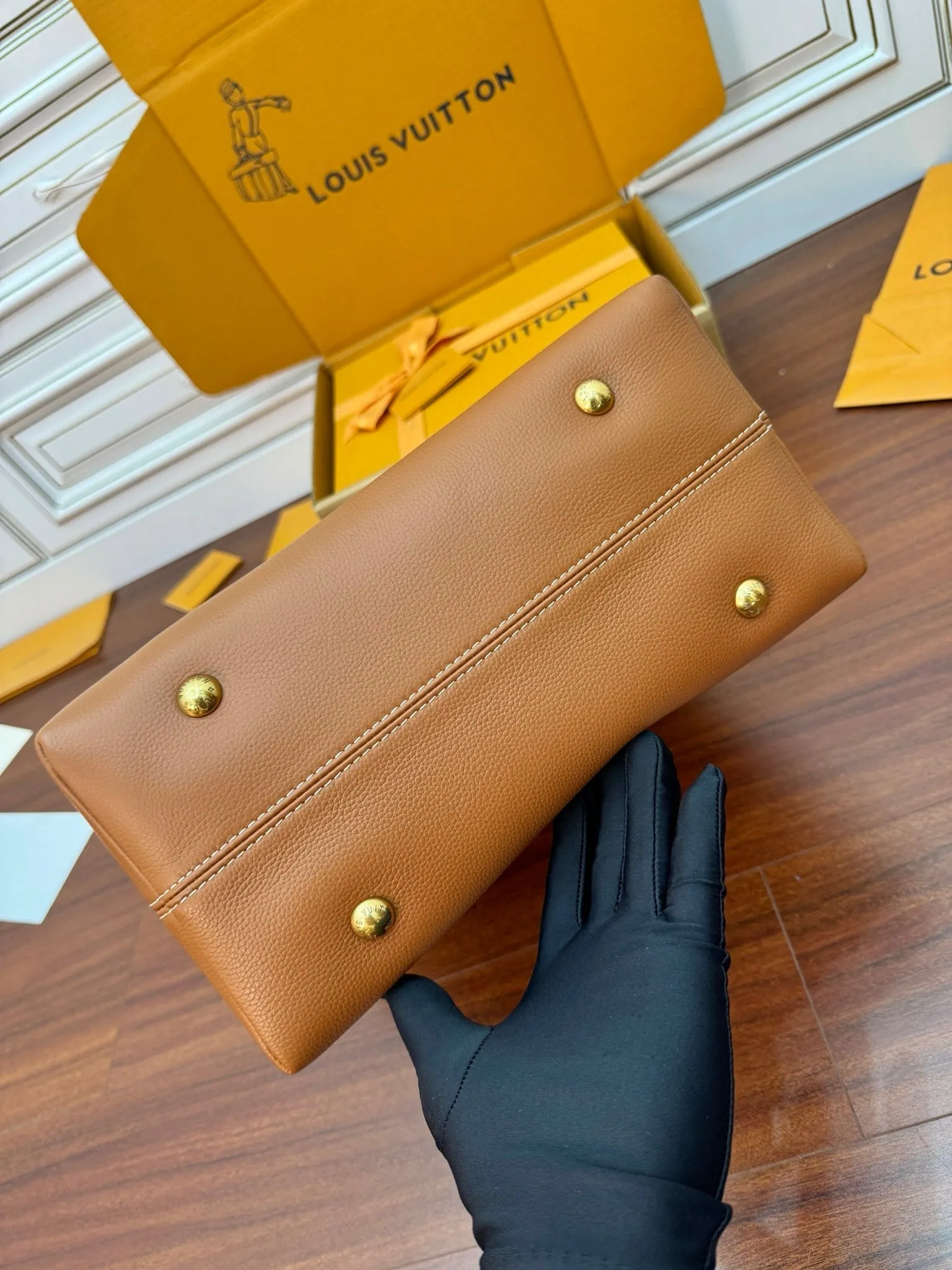 31CM BROWN CALFSKIN LOW Reliable service HOBO Deal of the hour MM Louis Vuitton KEY