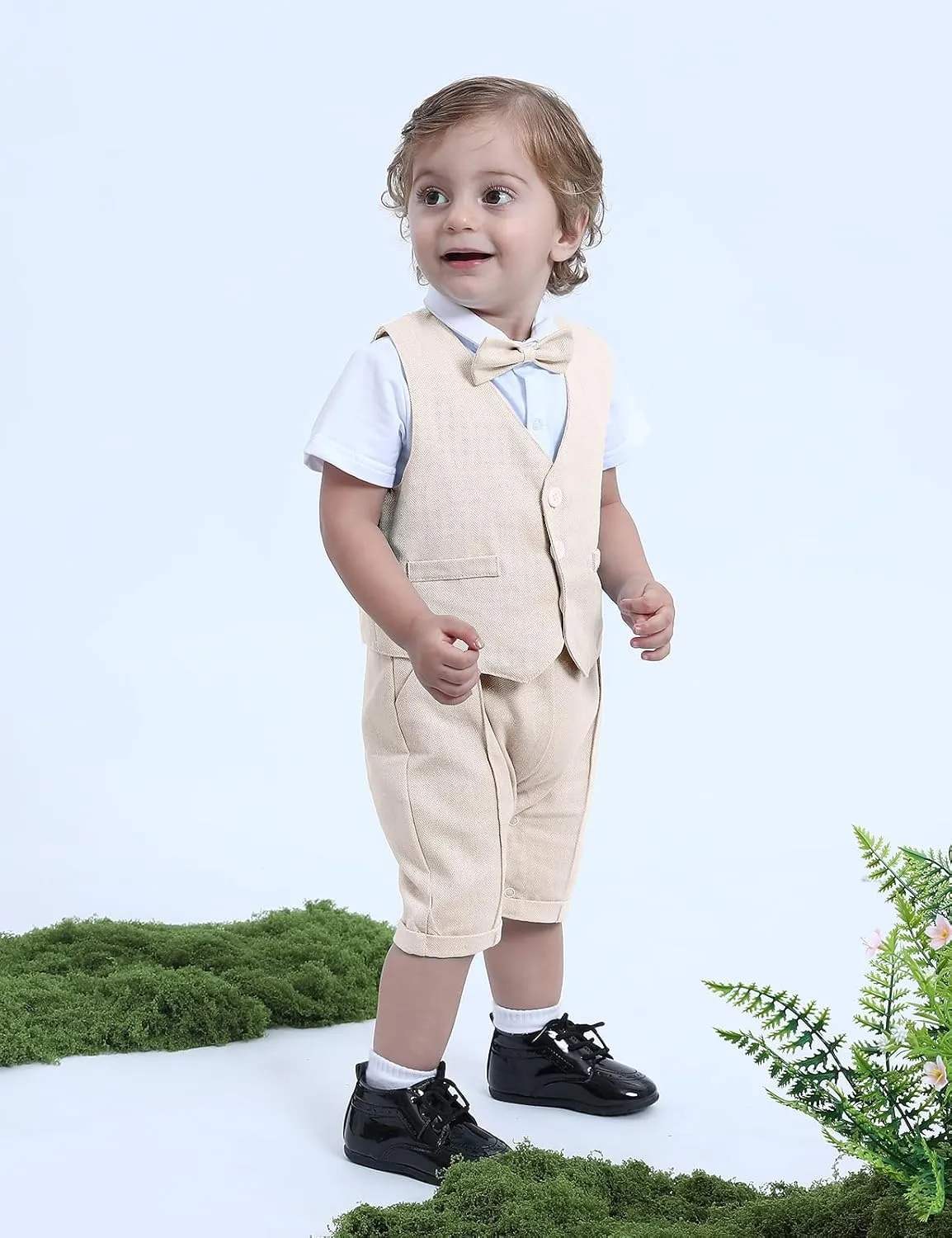 A&J DESIGN 4pcs Baby Boys Suit, Gentleman Outfits 3 Months - 18 Months, Romper & Vest & Berets Hat & Bow Tie
