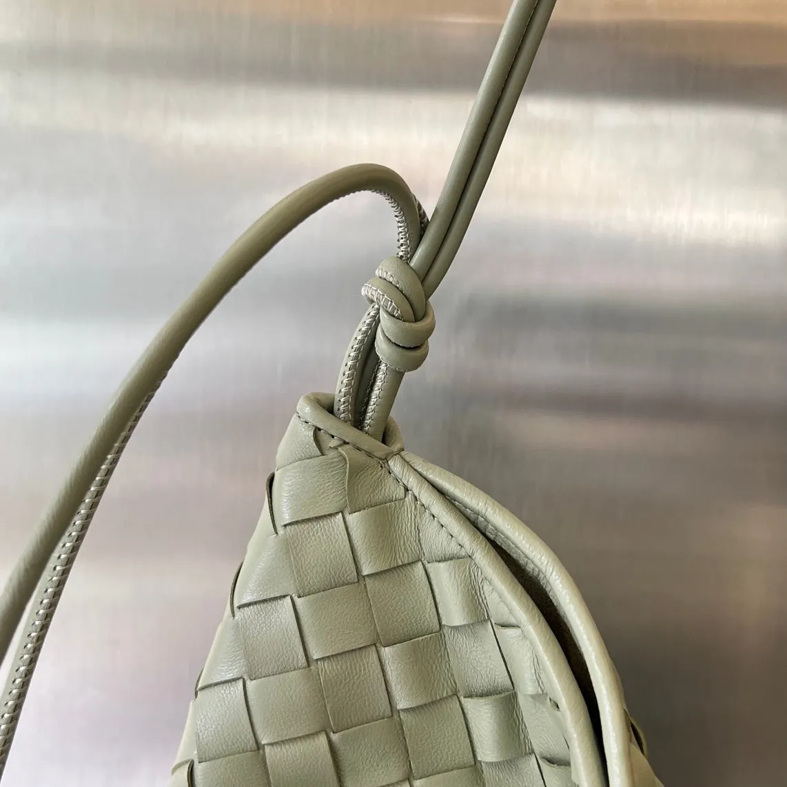 All-inclusive selection LAMBSKIN Easy returns 41 Veneta Bottega HOBO SARDINE TRAVERTINE