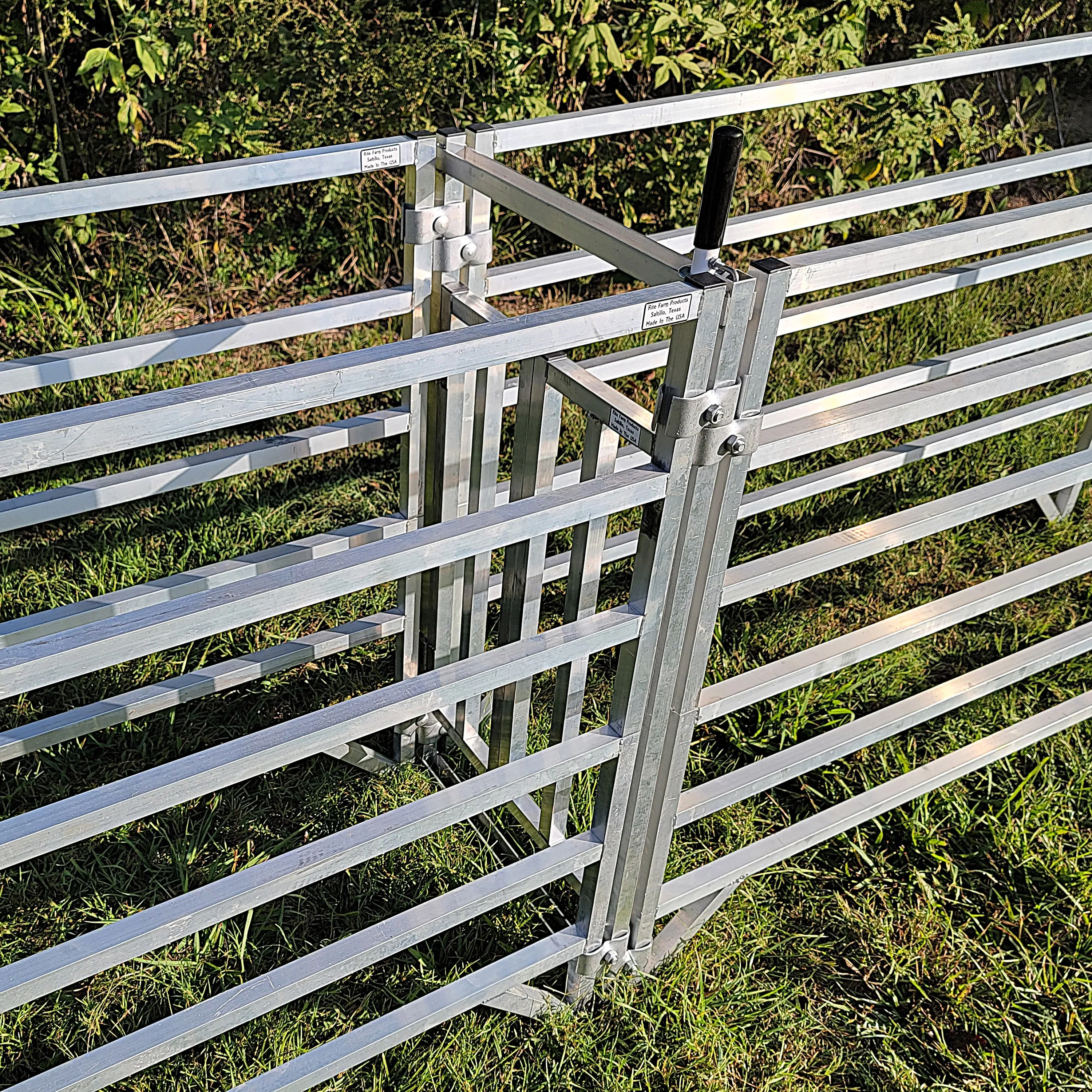 Aluminum 40-Inch-Tall Sheep & Goat Folding Stop Gate for Sorting Alley & Pen Systems
