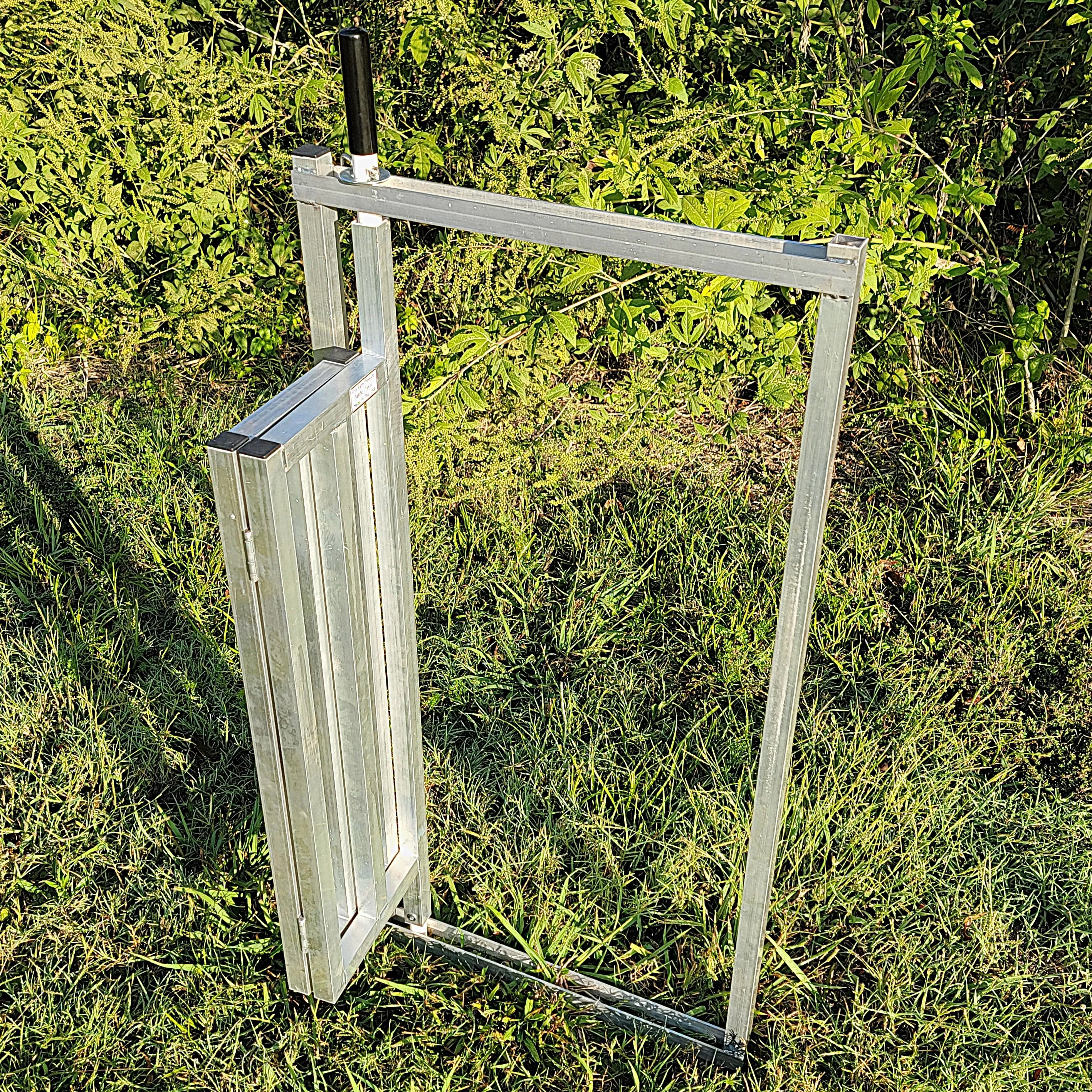 Aluminum 40-Inch-Tall Sheep & Goat Folding Stop Gate for Sorting Alley & Pen Systems