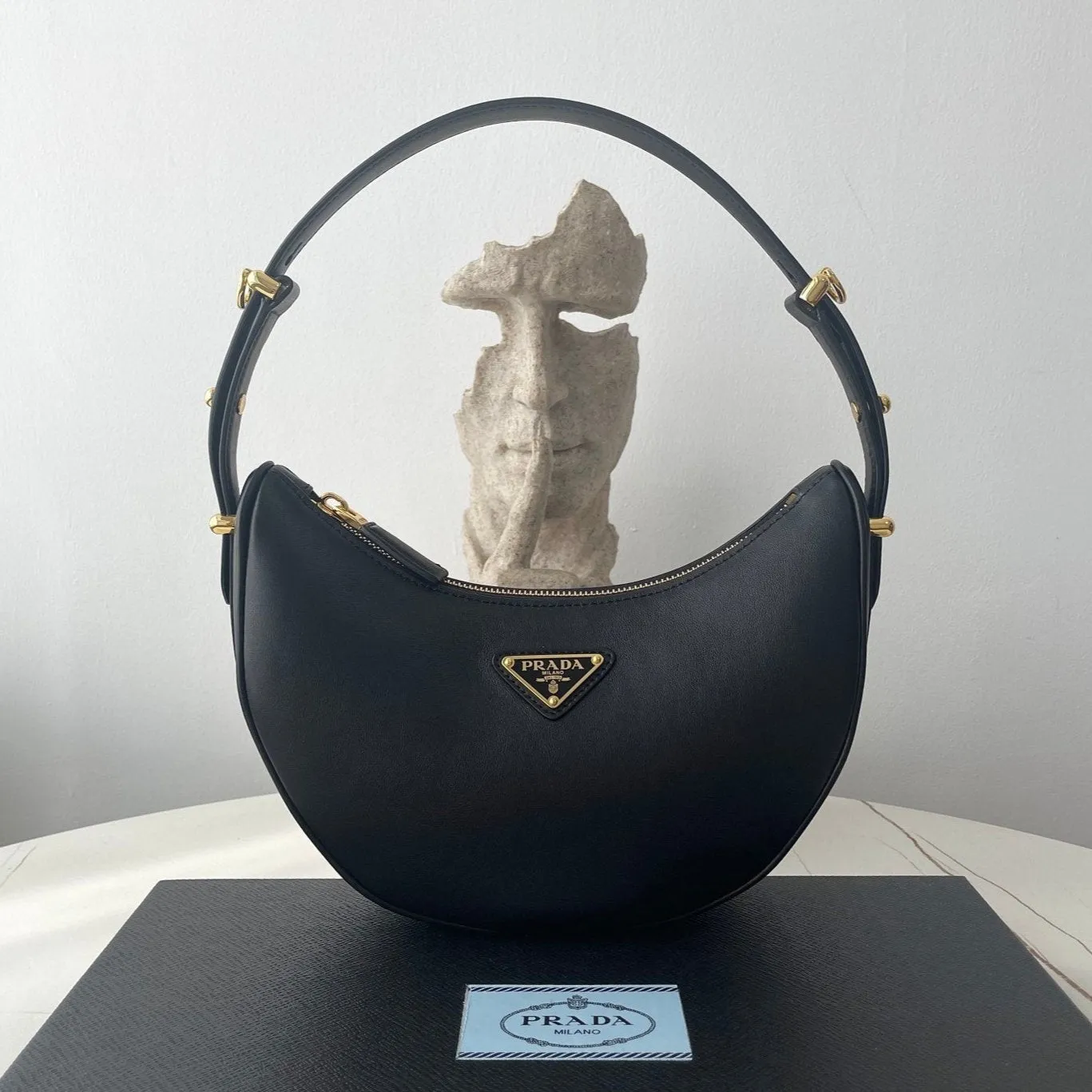 ARQUÉ LEATHER BAG Fast delivery SHOULDER IN Best seller PRADA BLACK 22