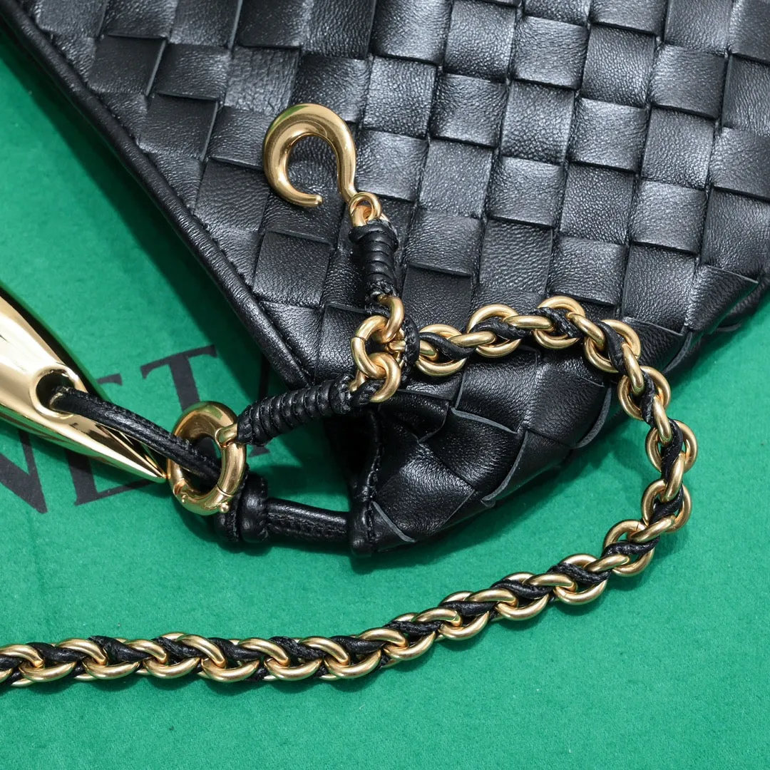 Artistic SARDINE BLACK Dual-purpose Bottega Veneta LAMBSKIN 33 CHAIN WITH IN