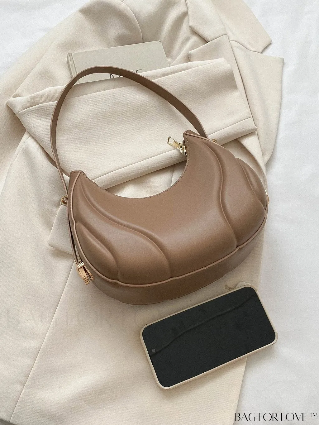 BagForLove - Compact Zippered Shoulder Bag with Embossed PU Material - Minimalist Design