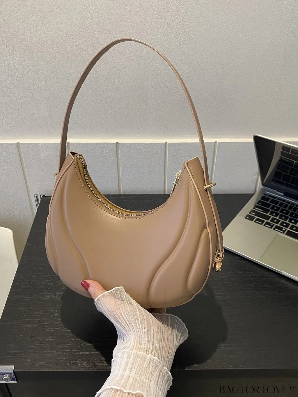 BagForLove - Compact Zippered Shoulder Bag with Embossed PU Material - Minimalist Design