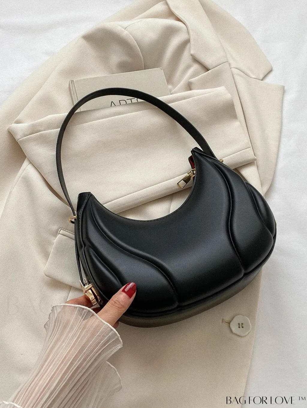 BagForLove - Compact Zippered Shoulder Bag with Embossed PU Material - Minimalist Design