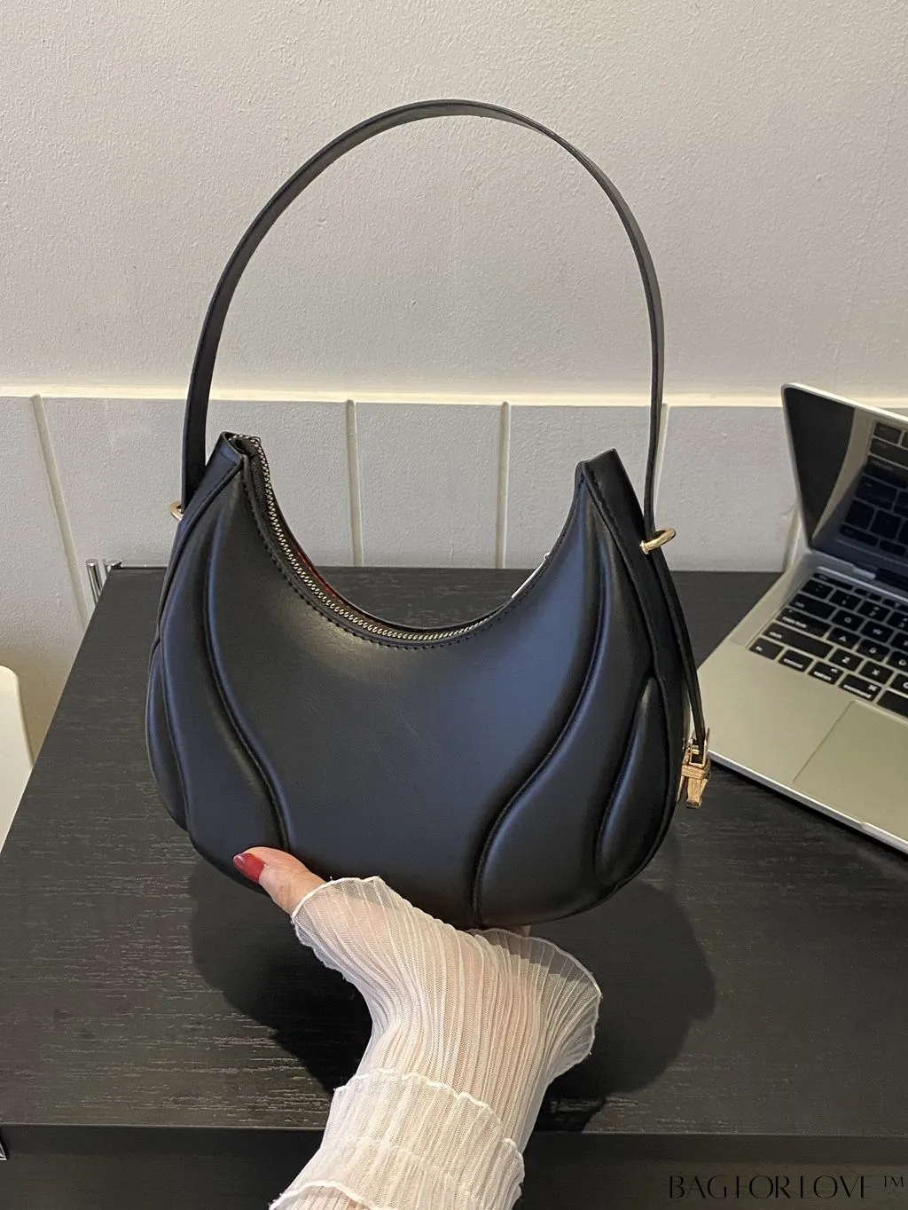 BagForLove - Compact Zippered Shoulder Bag with Embossed PU Material - Minimalist Design