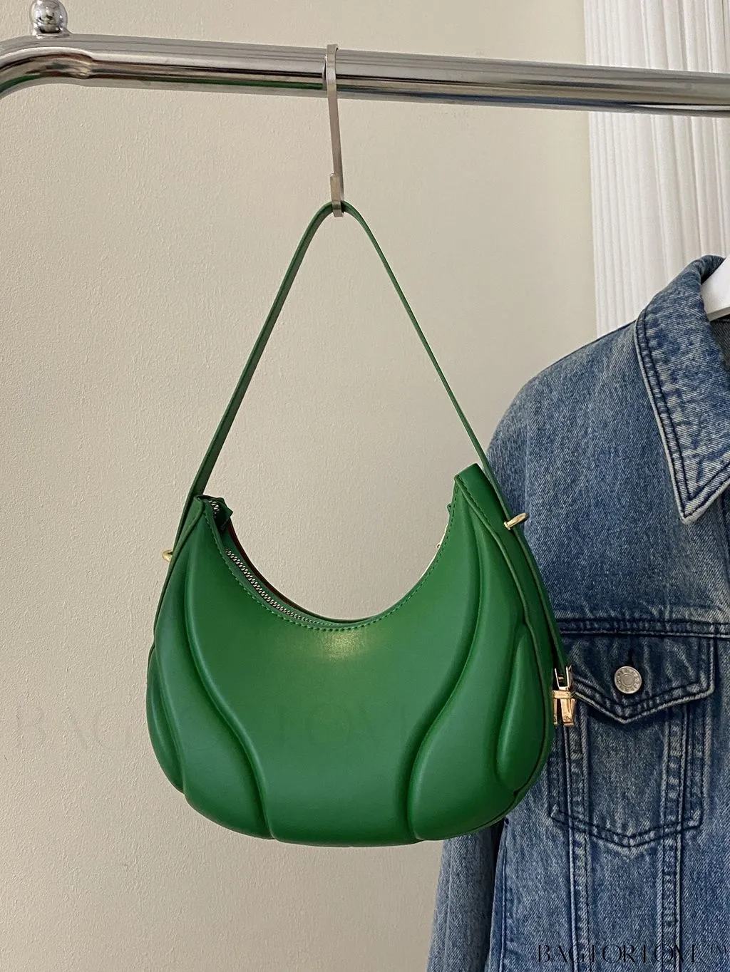 BagForLove - Compact Zippered Shoulder Bag with Embossed PU Material - Minimalist Design