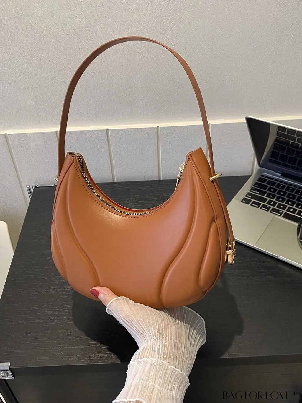BagForLove - Compact Zippered Shoulder Bag with Embossed PU Material - Minimalist Design