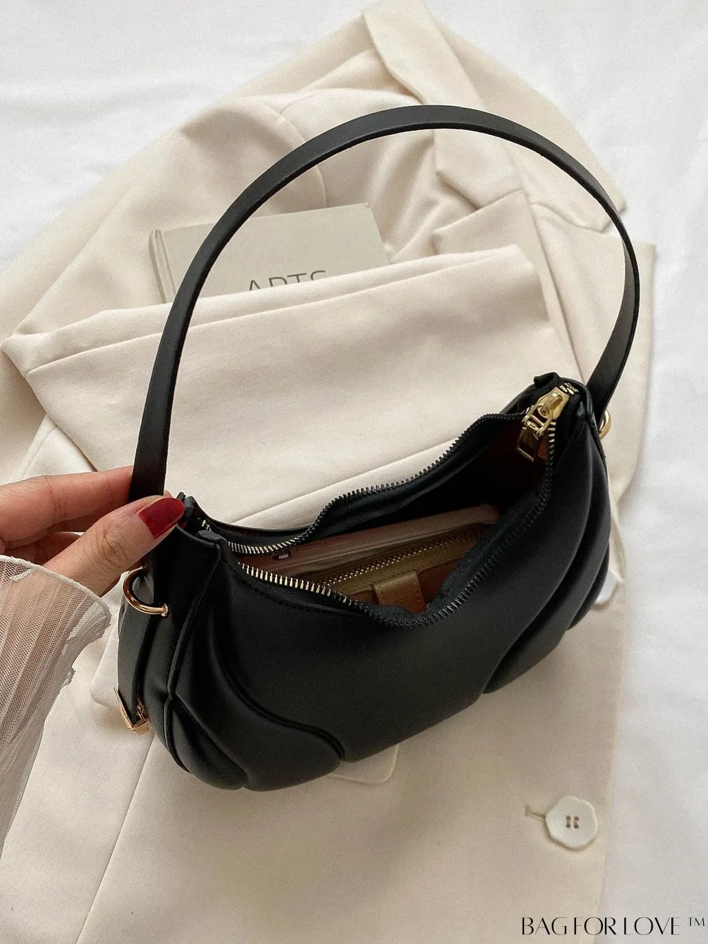 BagForLove - Compact Zippered Shoulder Bag with Embossed PU Material - Minimalist Design