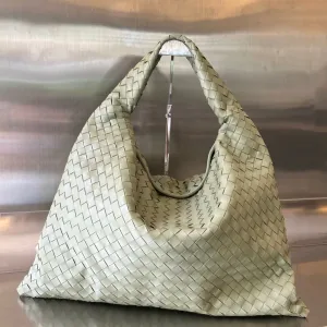 Bottega IN 54 GREY Easy to install LARGE LAMBSKIN 5-star rated HOP Veneta SARDINE