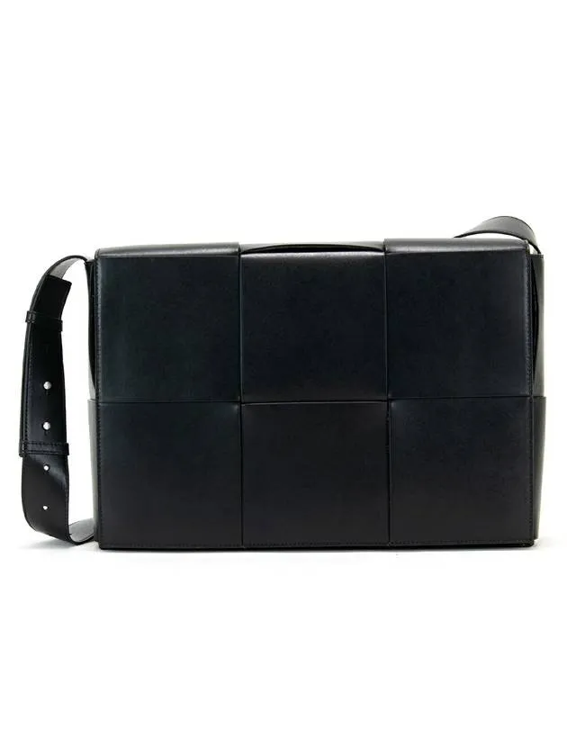 Bottega Veneta Intrecciato Shoulder Bag Black
