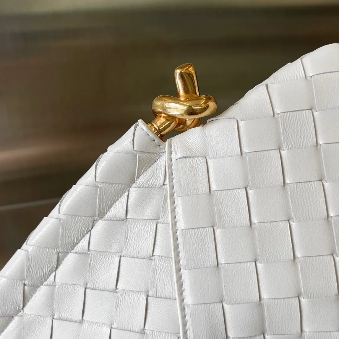 Bottega WHITE Markdown Veneta SOLSTICE 30 MINI High-end design LAMBSKIN