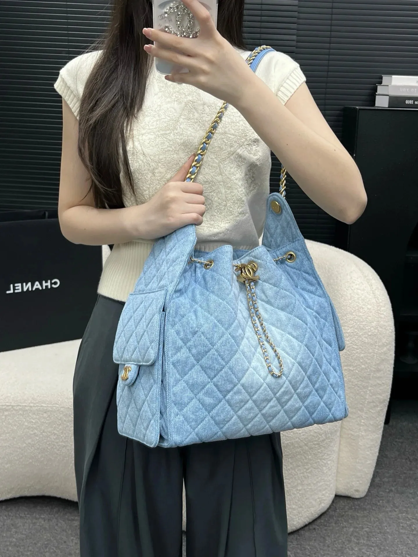 Chanel 25C Large Hobo Travel Bag