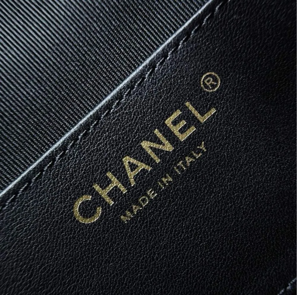 Chanel 25C Large Hobo Travel Bag
