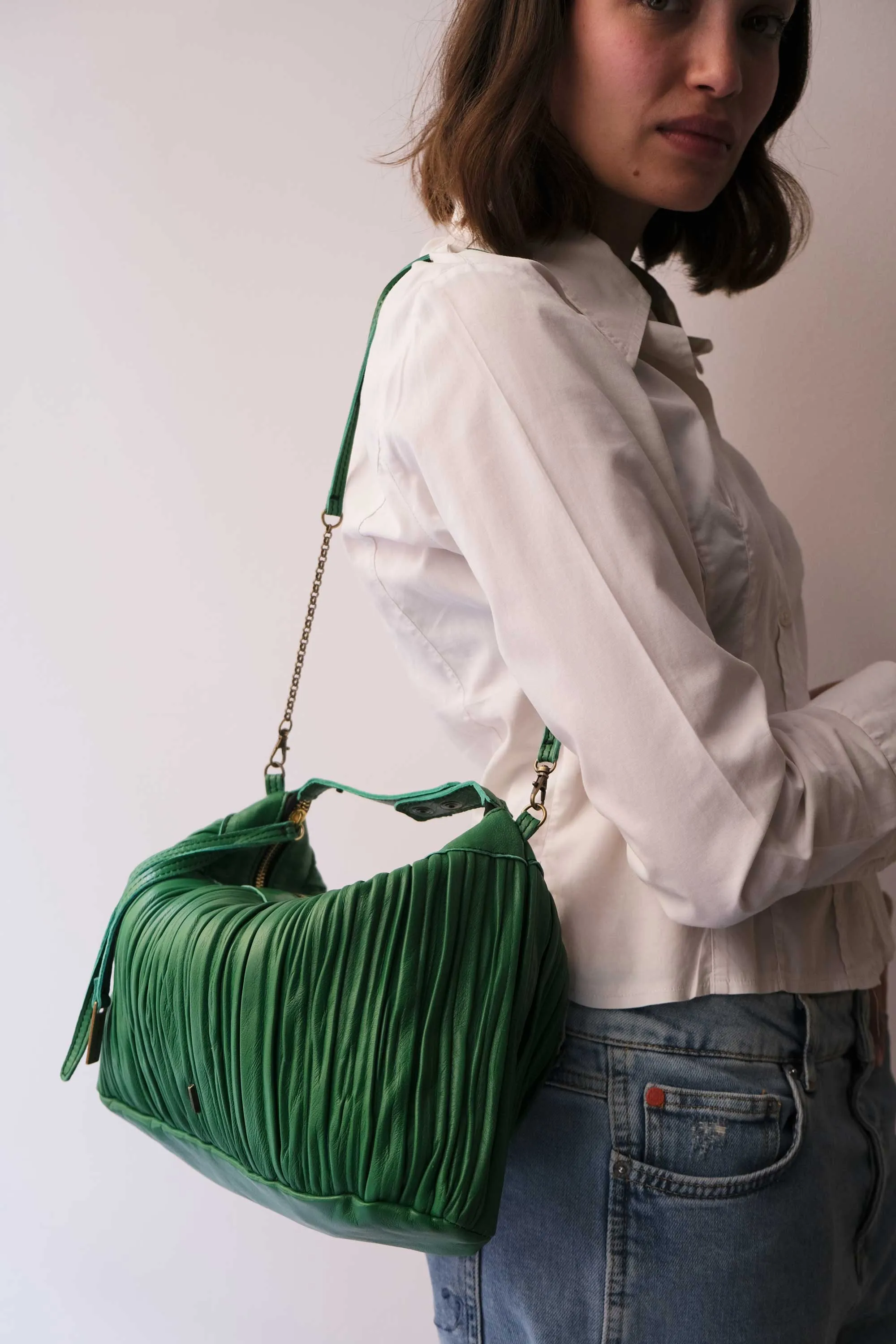 Chicca Media hobo bag in emerald pleated leather - Made in Italy -