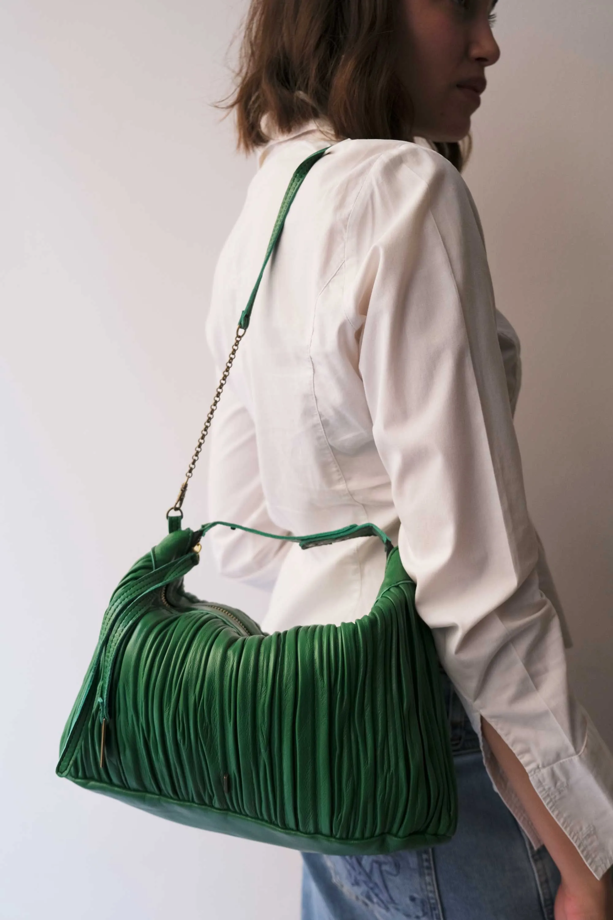 Chicca Media hobo bag in emerald pleated leather - Made in Italy -