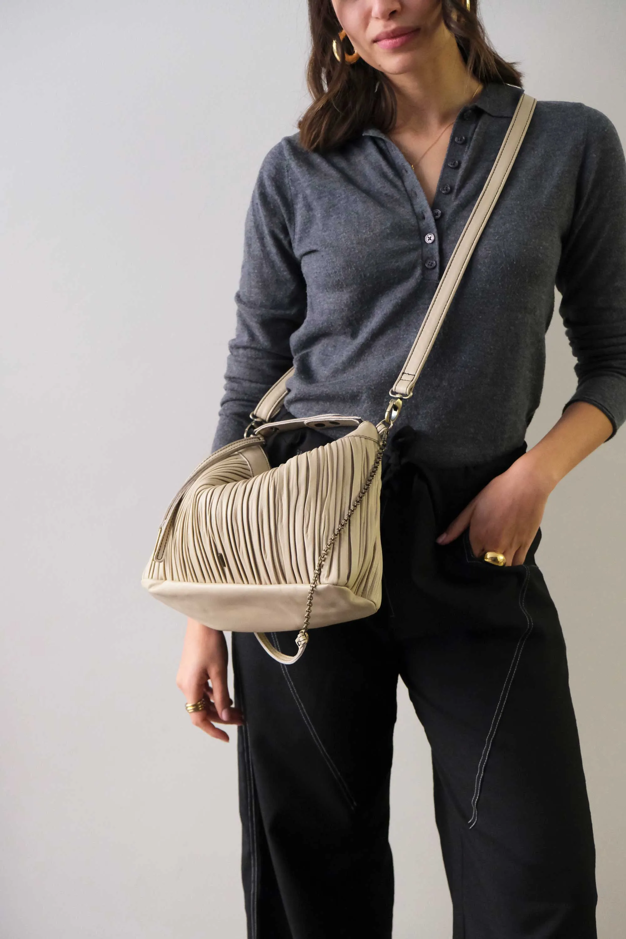 Chicca Media hobo bag in sand pleated leather - Made in Italy -