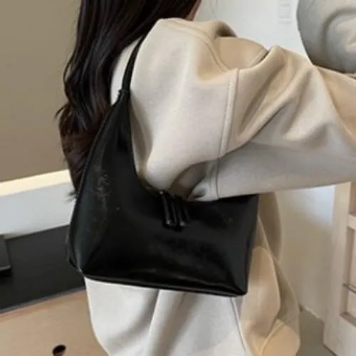 Crescent Shoulder Bag for Women Handbag Y2k 90s Hobo Top Handle Underarm Half Moon Purse with Zipper (Black)