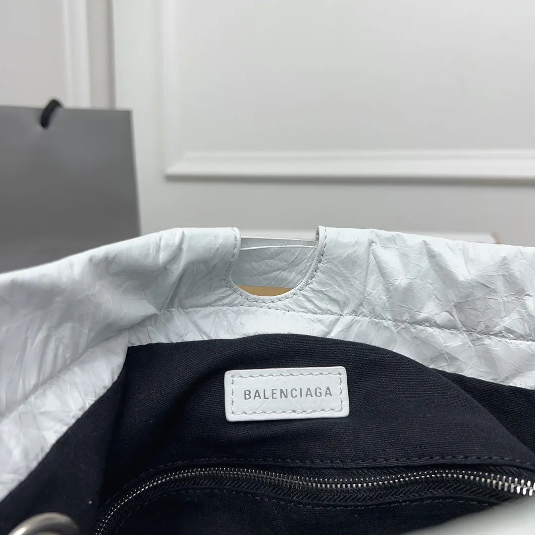 CRUSH LARGE TOTE BAG 46 IN WHITE CRUSHED CALFSKIN SILVER HARDWARE