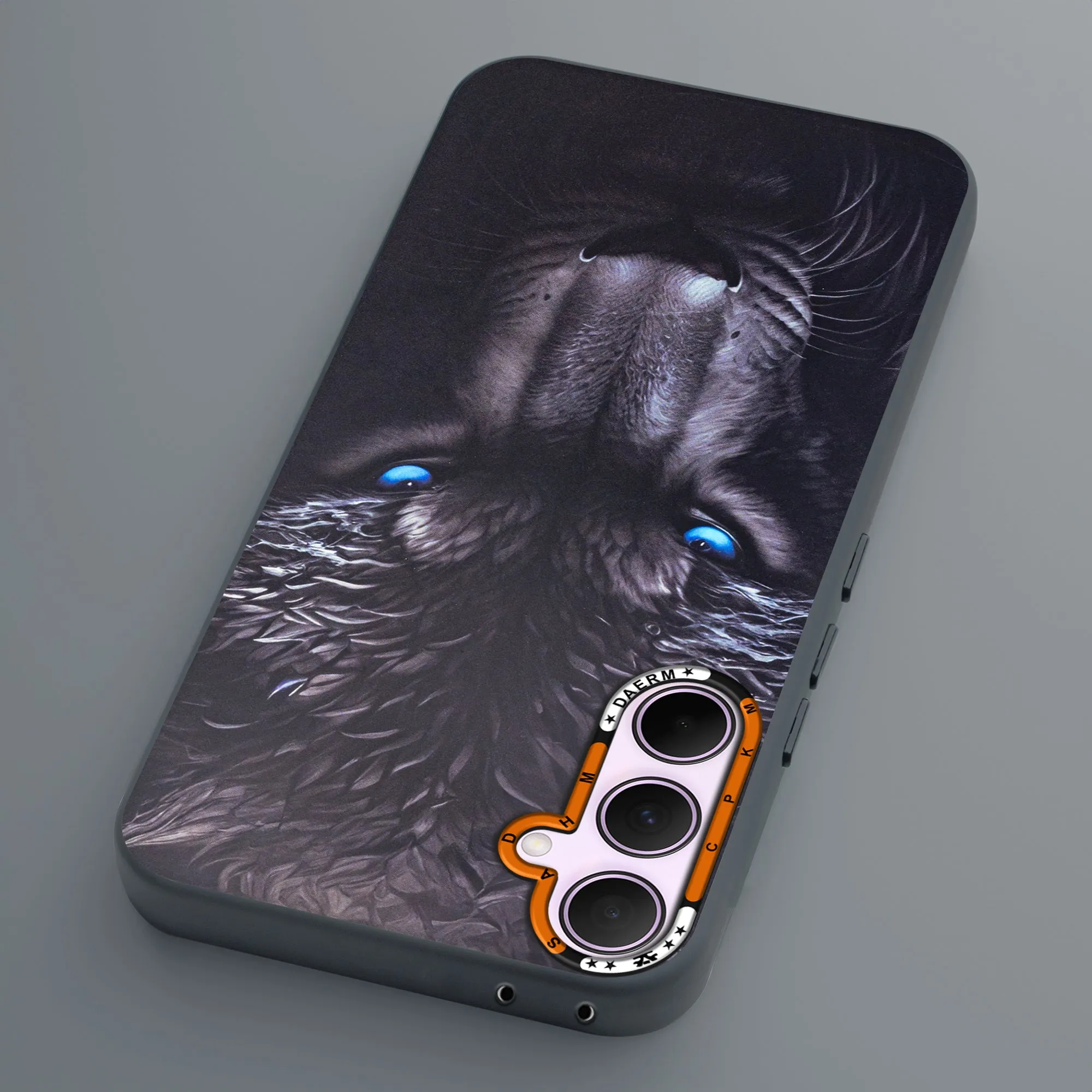 Dark Aesthetic Wild Animal Printed Back Cases For Samsung S24 FE 5G