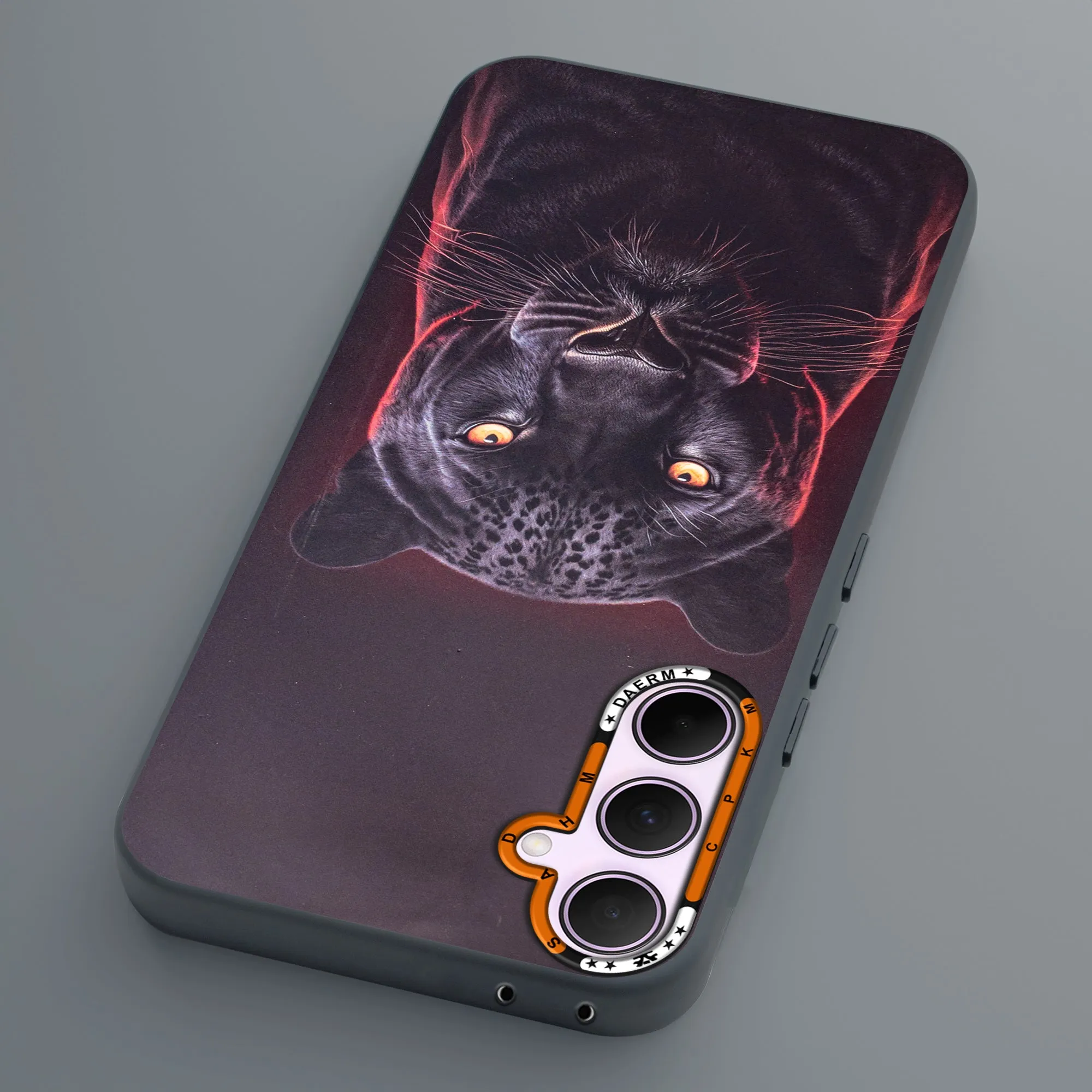 Dark Aesthetic Wild Animal Printed Back Cases For Samsung S24 FE 5G