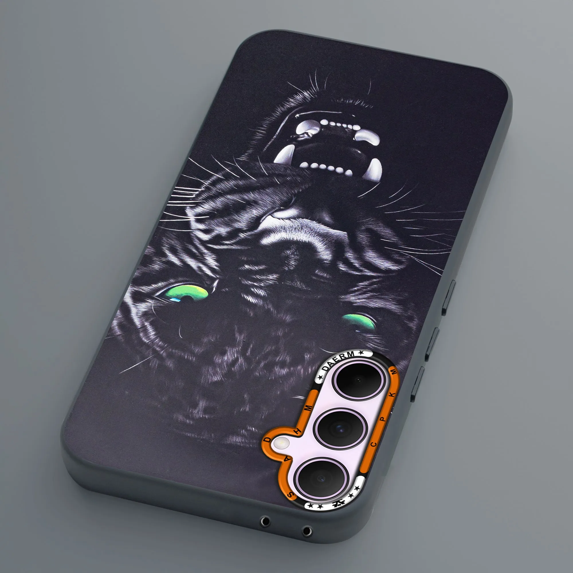 Dark Aesthetic Wild Animal Printed Back Cases For Samsung S24 FE 5G
