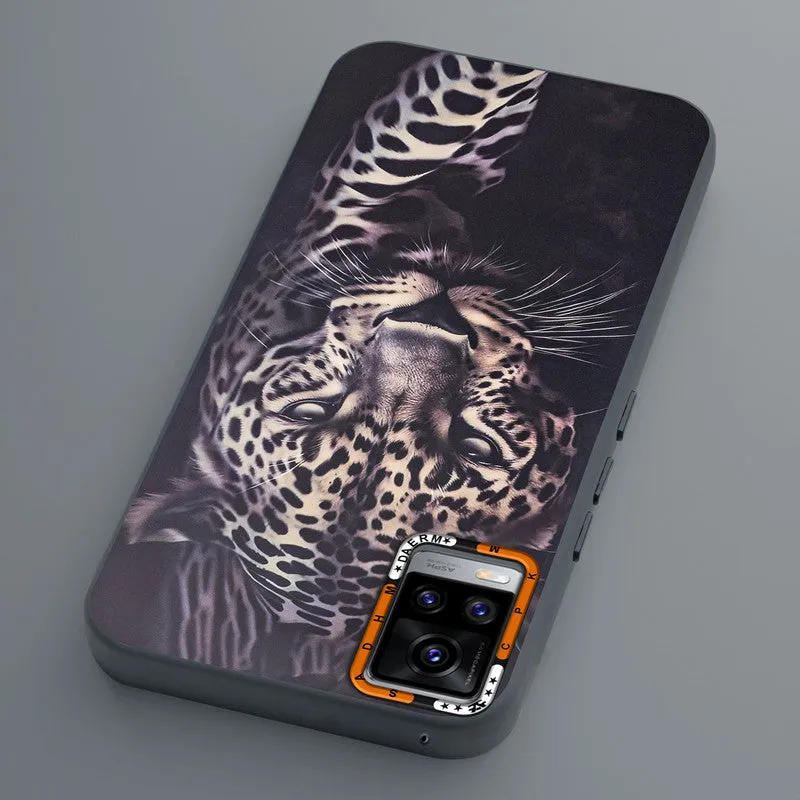 Dark Elegant Wild Creatures Printed Back Cases For Vivo V20