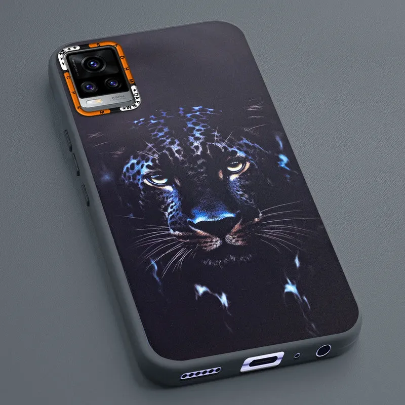 Dark Elegant Wild Creatures Printed Back Cases For Vivo V20