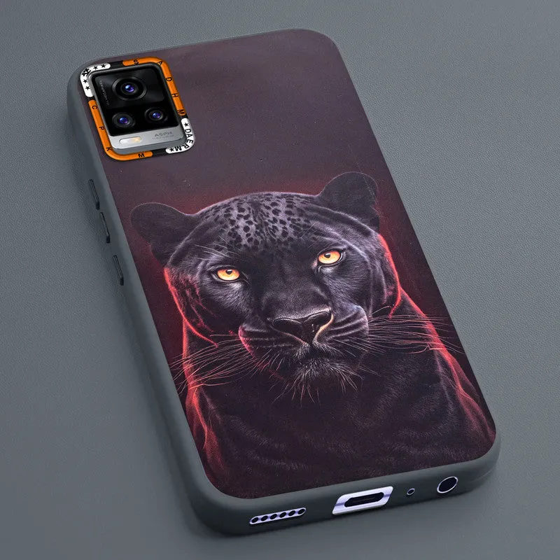 Dark Elegant Wild Creatures Printed Back Cases For Vivo V20