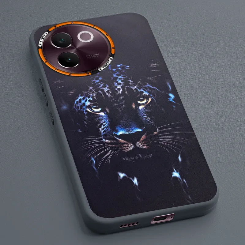 Dark Elegant Wild Creatures Printed Back Cases For Vivo V30e 5G