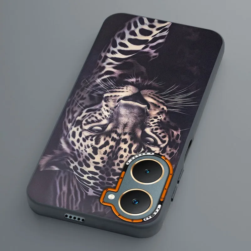 Dark Elegant Wild Creatures Printed Back Cases For Vivo Y18e