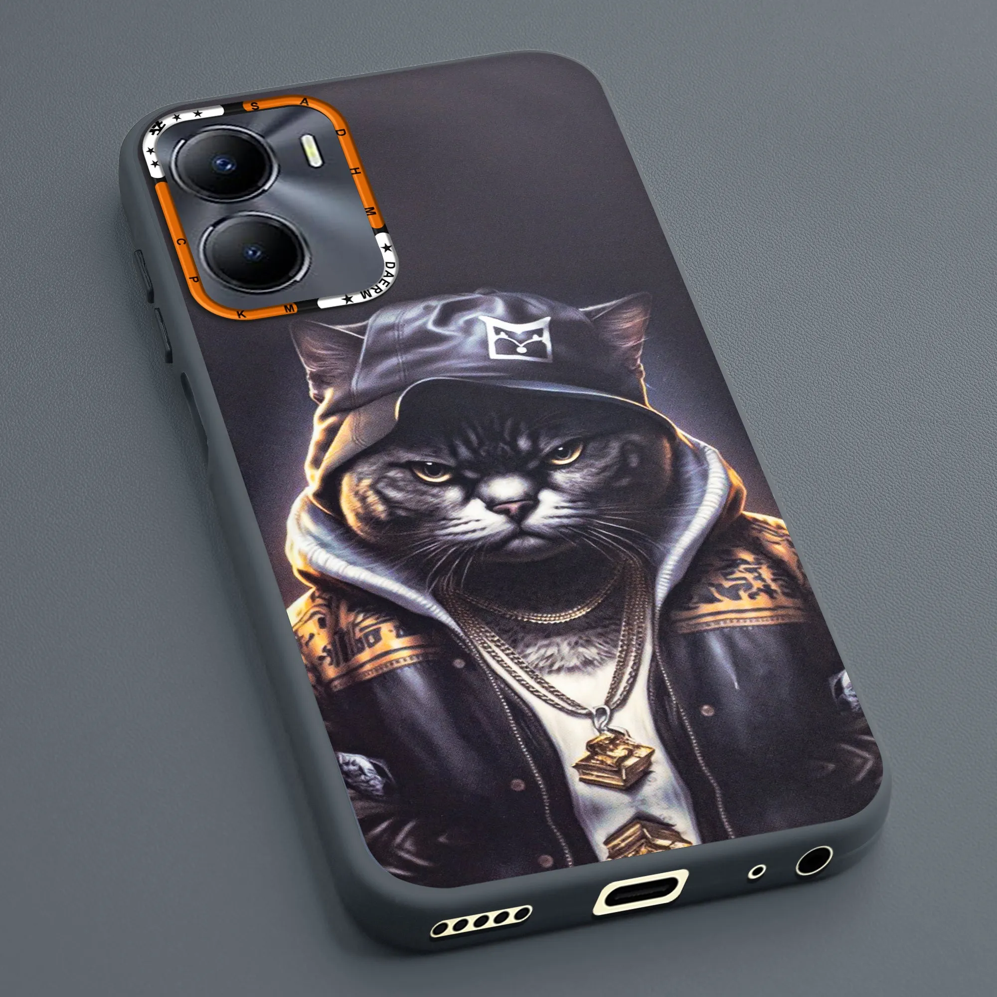 Dark Elegant Wild Creatures Printed Back Cases For Vivo Y56 5G