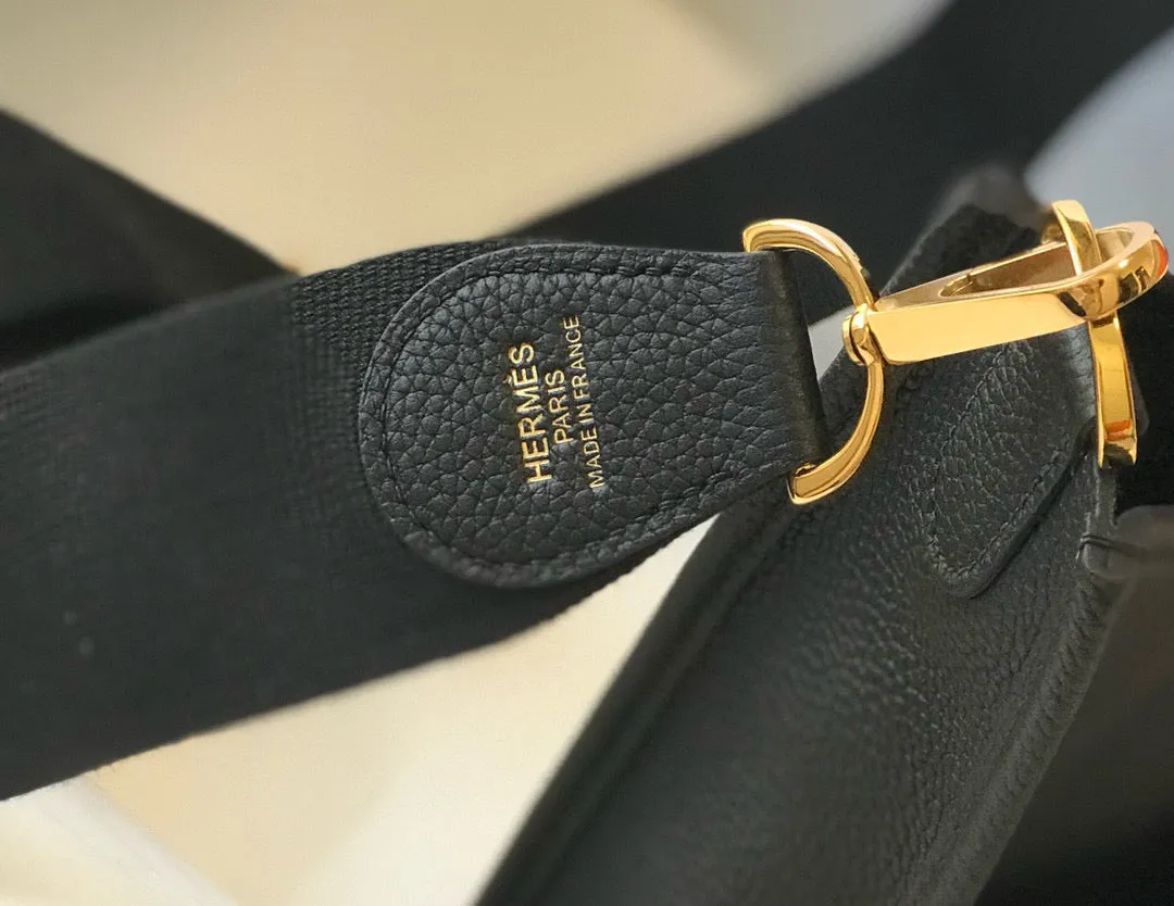 Evelyne 29cm Black Togo Ghw