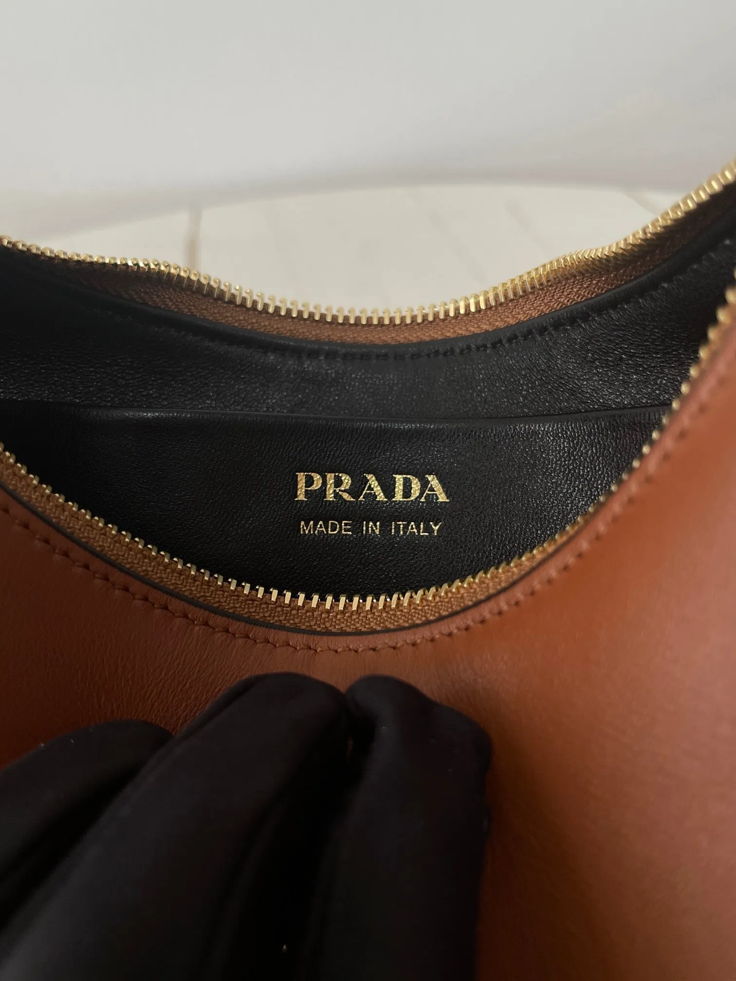 Fast dispatch PRADA ARQUÉ COGNAC LEATHER BROWN Buy-more-save-more IN 22 BAG SHOULDER