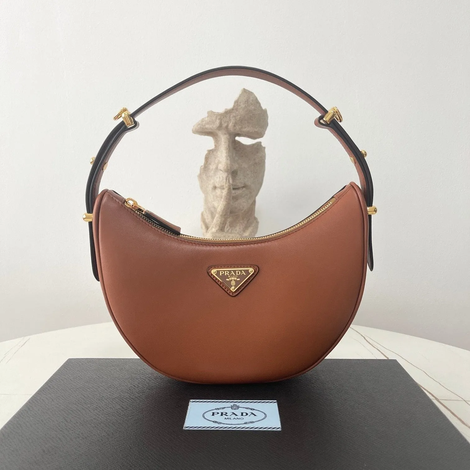 Fast dispatch PRADA ARQUÉ COGNAC LEATHER BROWN Buy-more-save-more IN 22 BAG SHOULDER