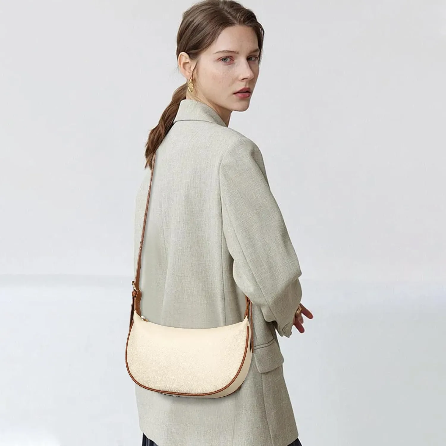 GAEKEAO Small Crescent Shoulder Bag for Women Crossbody Bags Trendy Purse Hobo Handbags with Adjustable Strap