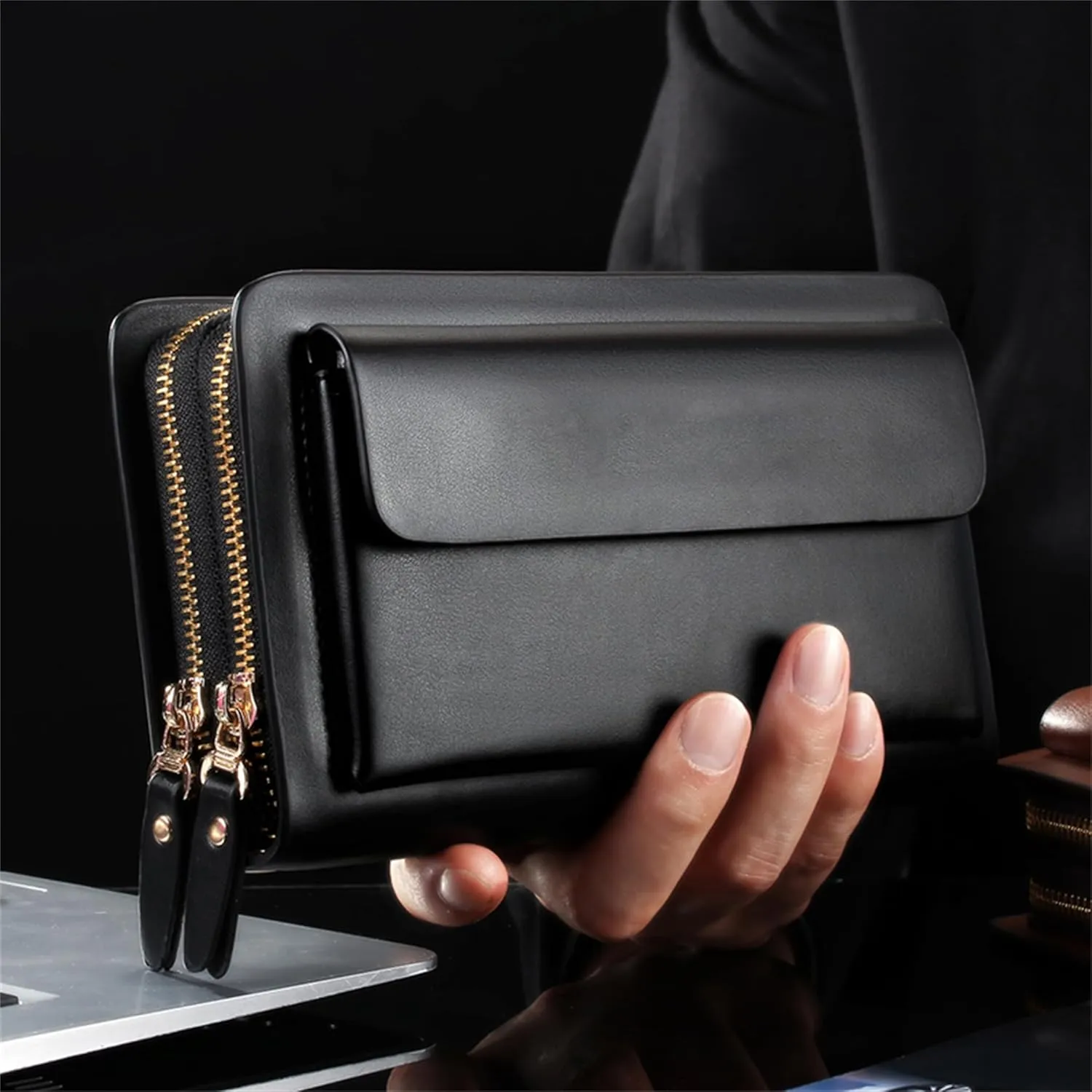 Great Capacity Leather Wallets for Men Big Phone Containable Hand Clutch Bags (black)