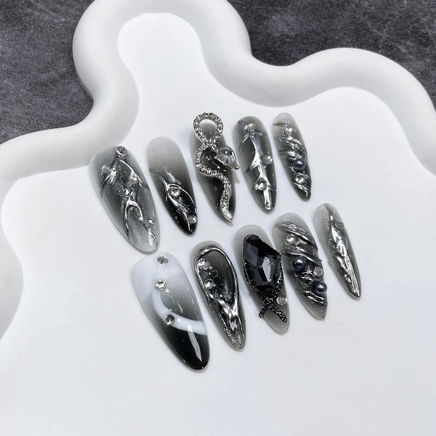 Handmade Press on Nails Almond,Snake Black Nails Prese Ons,Sweet Cool Y2k Metallic Designs Fake Nails With Tools,10pcs/box Acrylic Long Almond False Nails With Serpent Gems Diamond Charms(XS)