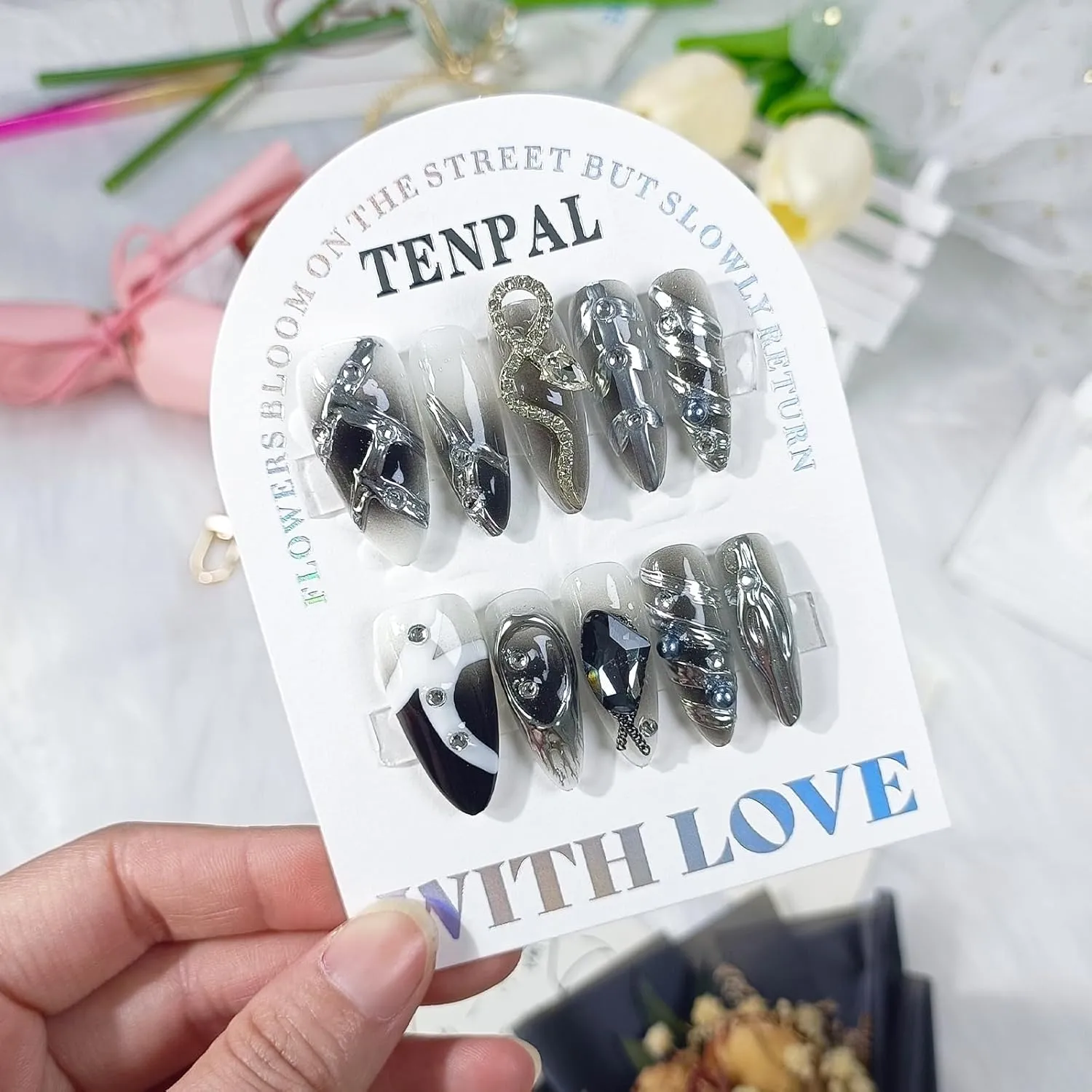 Handmade Press on Nails Almond,Snake Black Nails Prese Ons,Sweet Cool Y2k Metallic Designs Fake Nails With Tools,10pcs/box Acrylic Long Almond False Nails With Serpent Gems Diamond Charms(XS)