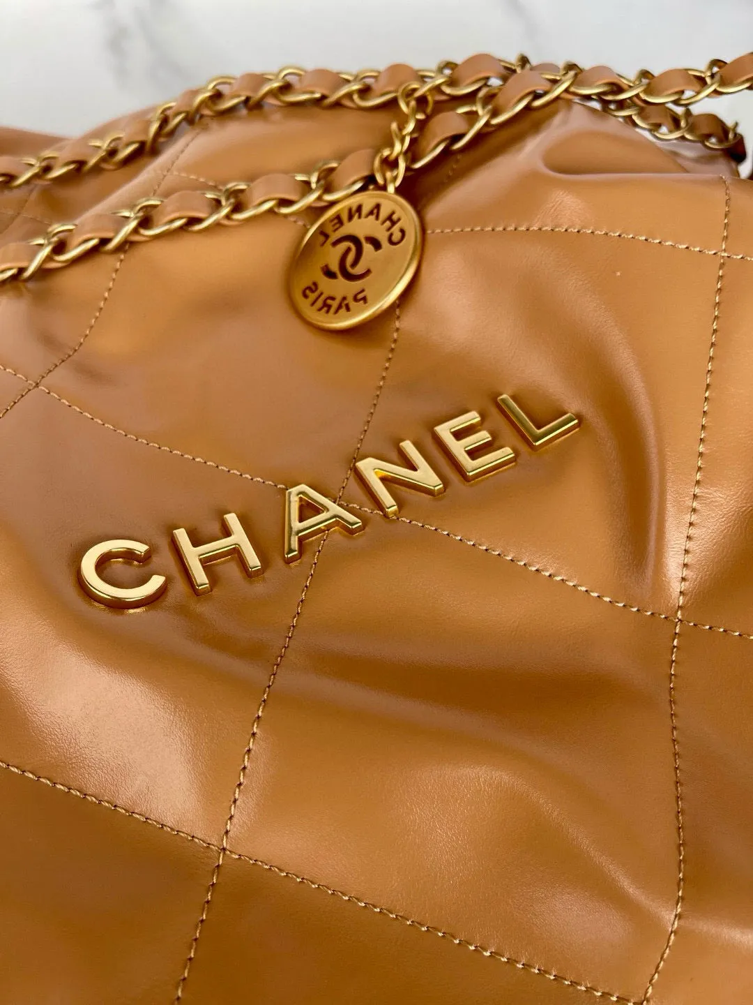 hobo 22 gold brown Trending sale hardware calfskin Personalized service CHANEL