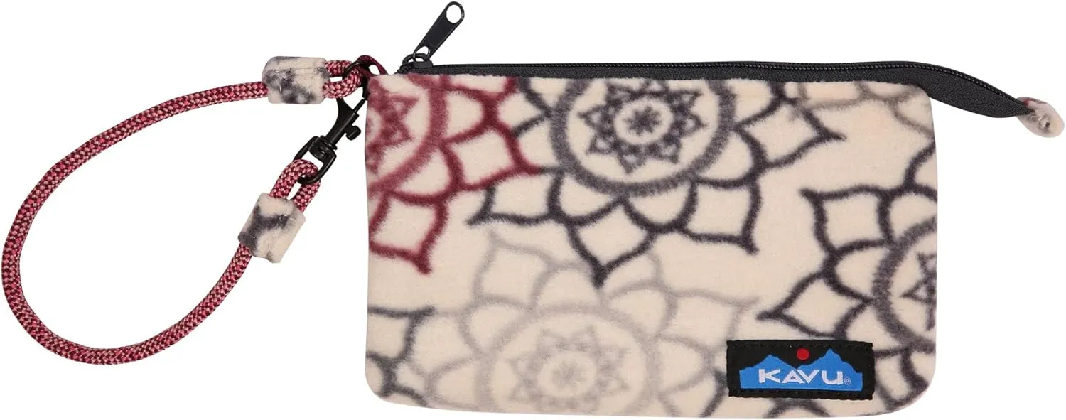 KAVU Cozy Clutch Fleeece Wallet Pouch Zip Wristlet
