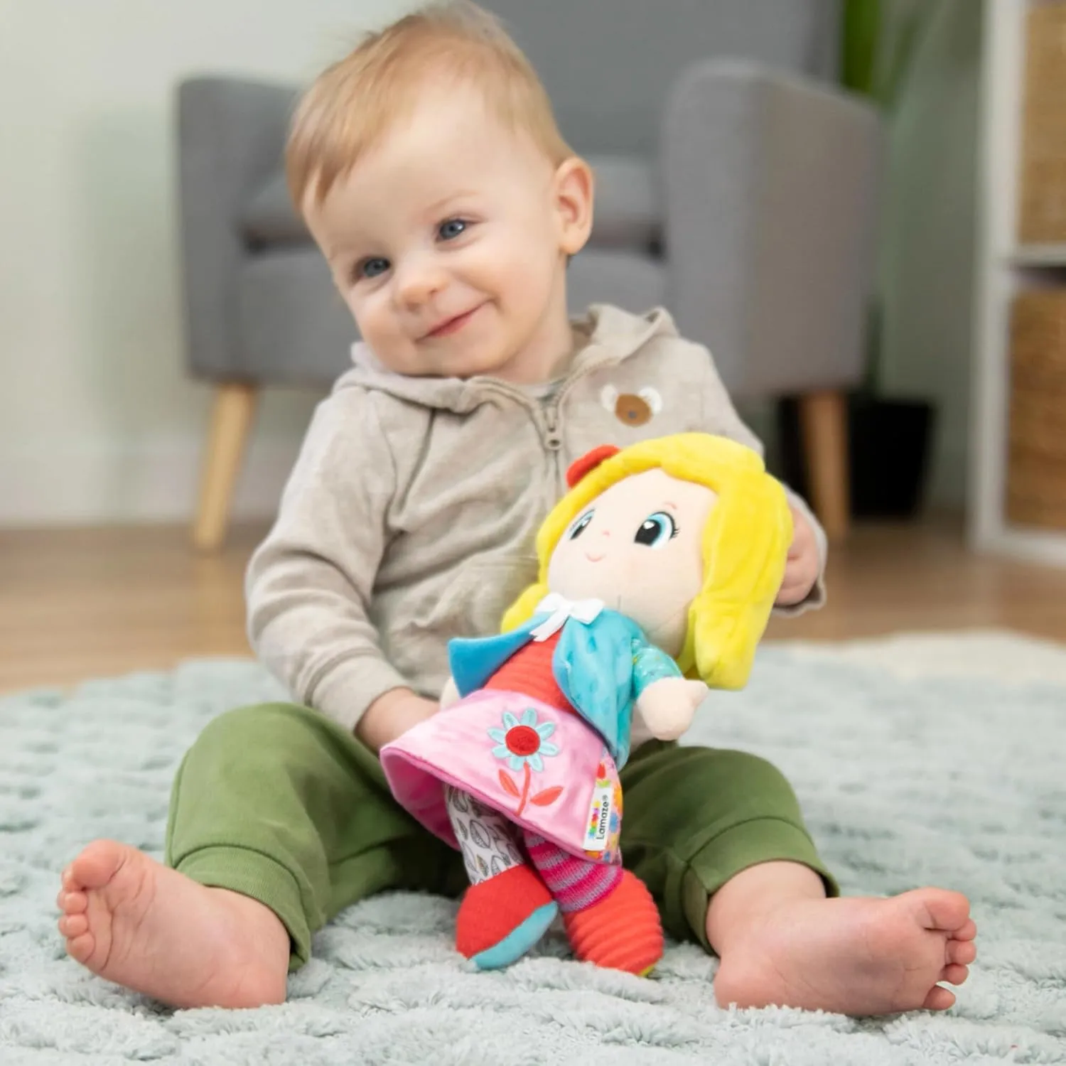 Lamaze My Friend Olivia Car Seat and Stroller Toy - Soft Baby Hanging Toys - Baby Crinkle Toys with High Contrast Colors - Baby Travel Toys Ages 0 Months and Up