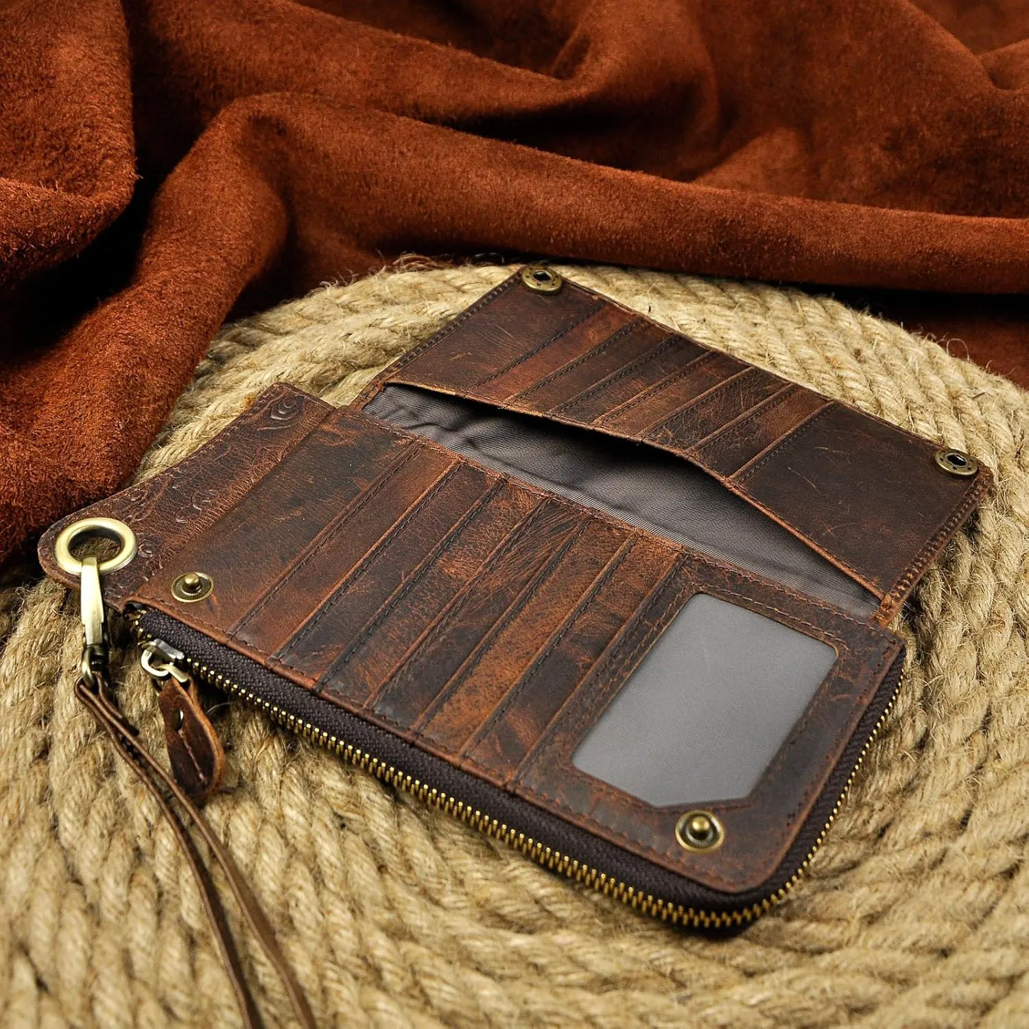 Le'aokuu Mens Genuine Leather Bifold Wallet Organizer Checkbook Iron Chain