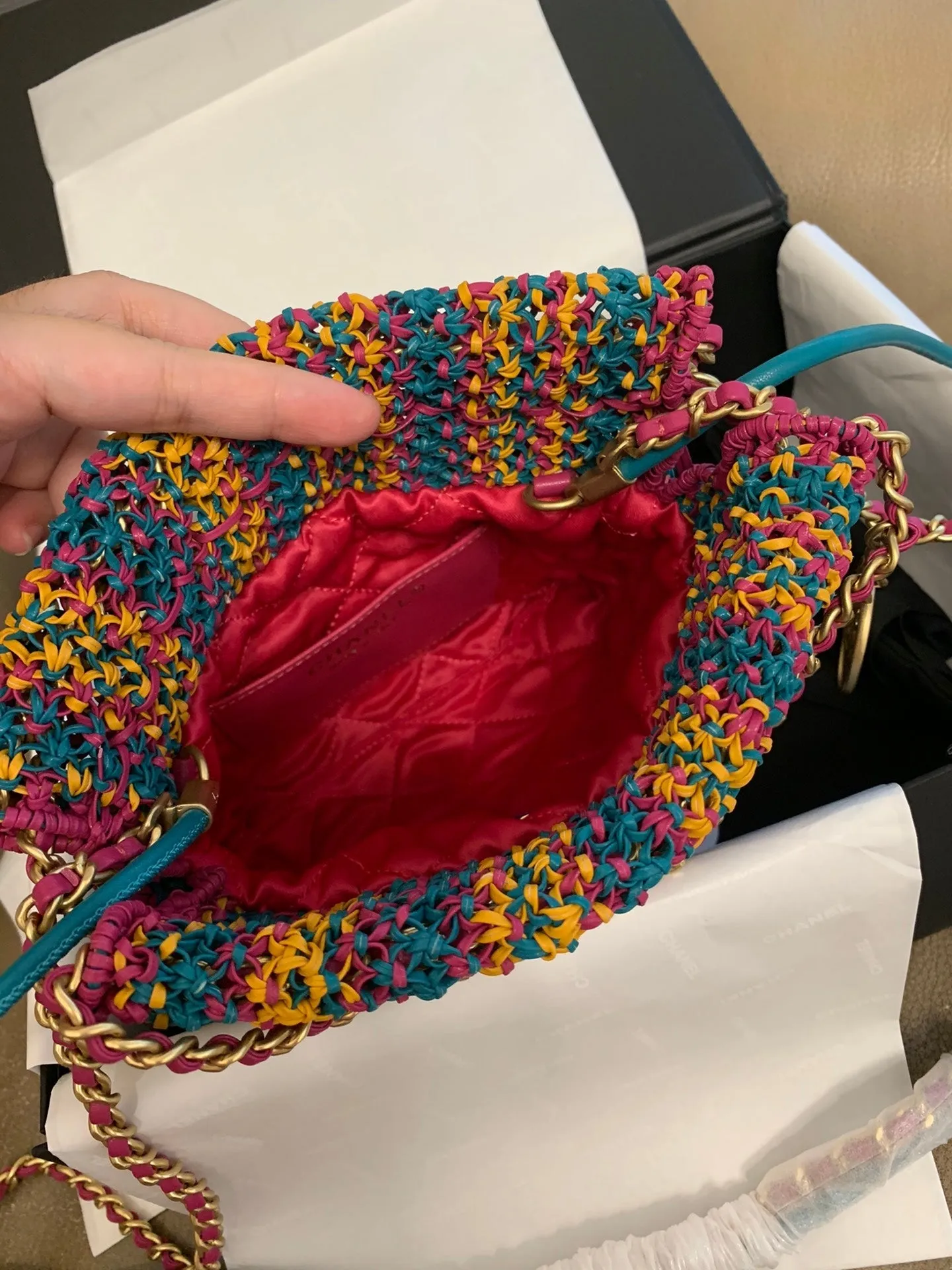 Macrame Technologically advanced Calfskin 22 Gold Excellent craftsmanship Hobo Multicolor Hardware CHANEL 23cm
