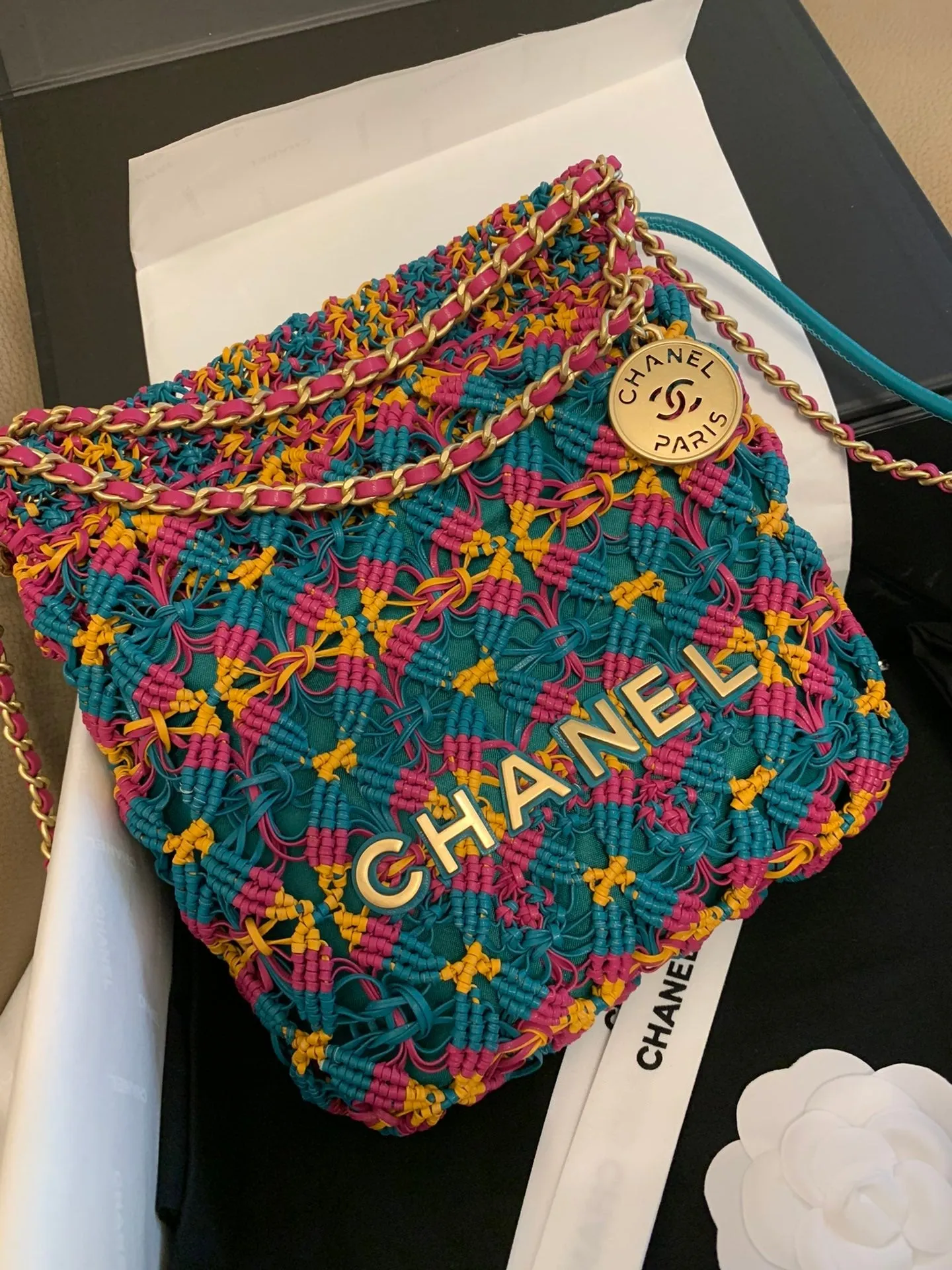 Macrame Technologically advanced Calfskin 22 Gold Excellent craftsmanship Hobo Multicolor Hardware CHANEL 23cm