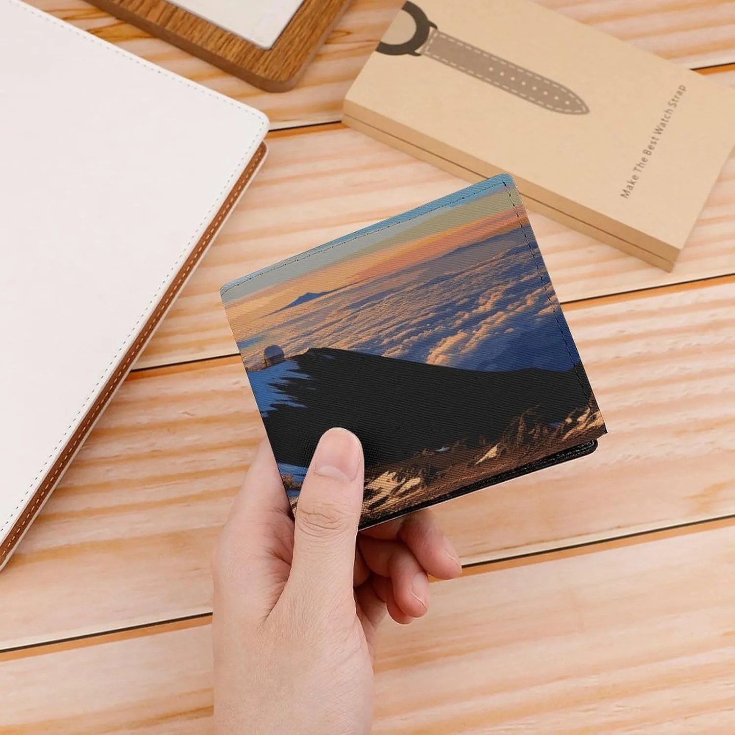Mauna Kea Summit Sunset Wallet, Leather Bifold Wallet, Slim And Stylish PU Card Holder, Small Coin Purse