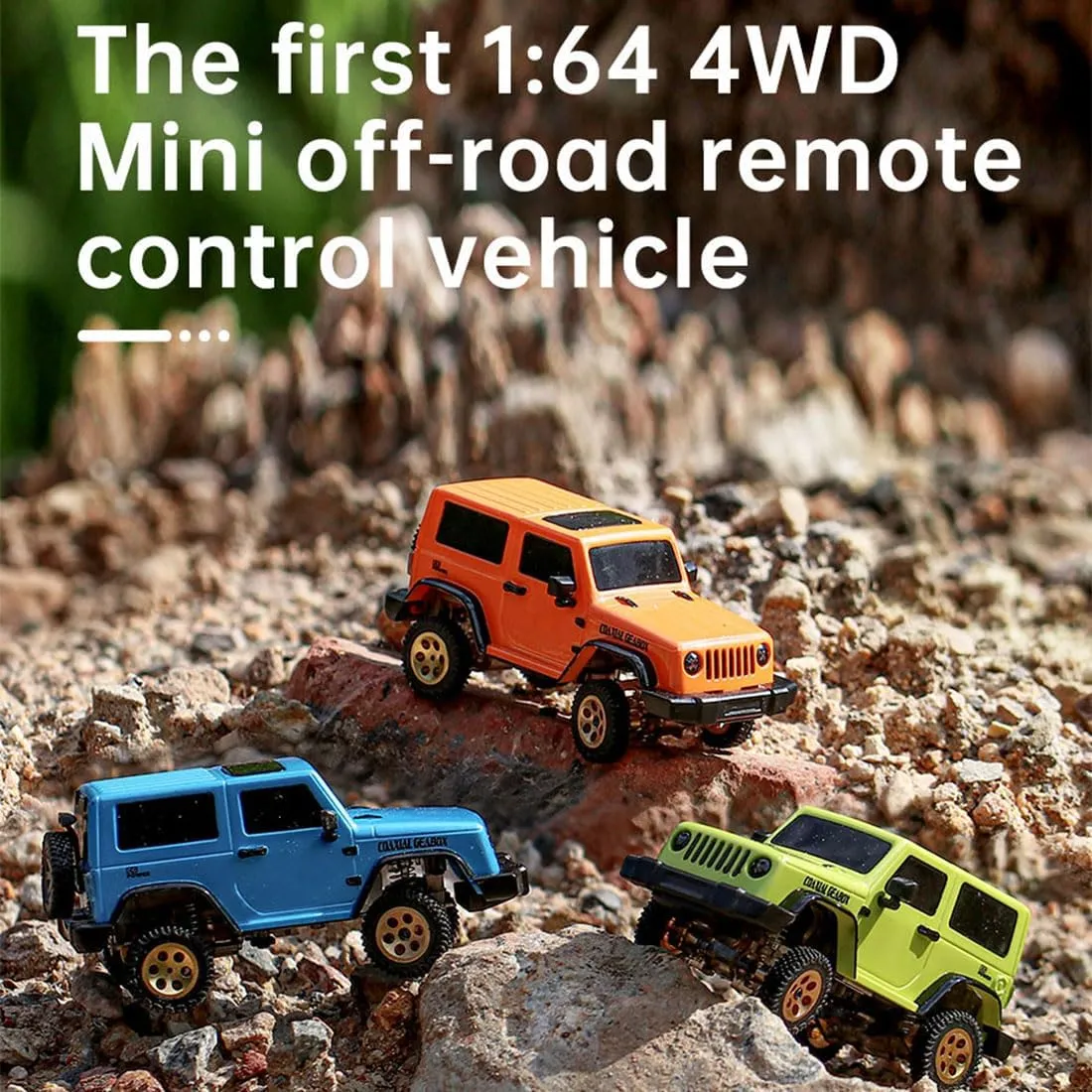 Mini Remote Control Vehicle with Camera, 1/64 Scale 2.4G Full Proportional RC Electric Mini Climbing Off-Road Vehicle Model, Gift for Adults (RTR FPV Goggles Version/Green)