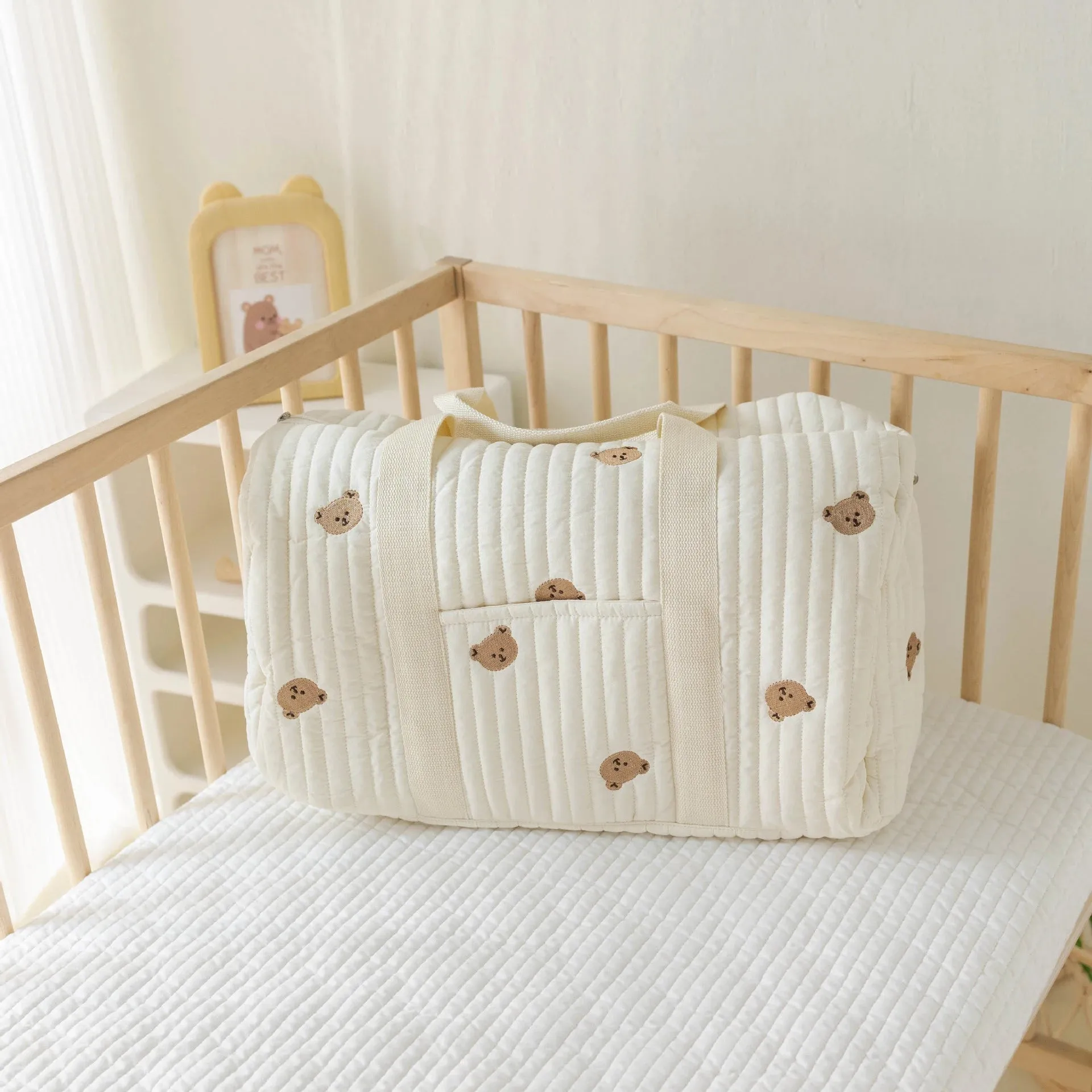 Mommy Bag: Diaper Bag & Travel Tote