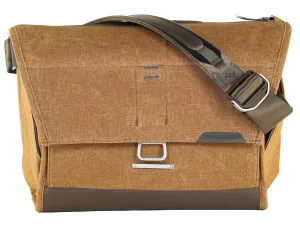 Peak Design The Everyday Messenger 13” – Heritage Tan